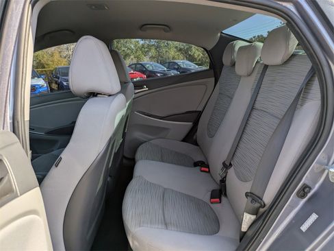 Used 2017 Hyundai Accent SE image 13