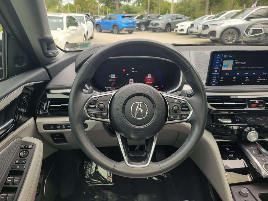 Used 2025 Acura MDX w/ Technology Package FWD image 24
