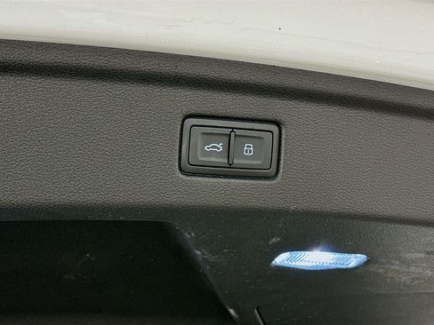 Used 2023 Audi A5 2.0T Premium Plus w/ Premium Plus image 32