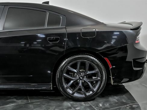 Used 2019 Dodge Charger R/T w/ Driver Confidence Group RWD image 7