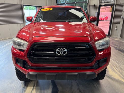 Used 2017 Toyota Tacoma SR w/ Tow Package AWD/4WD image 33