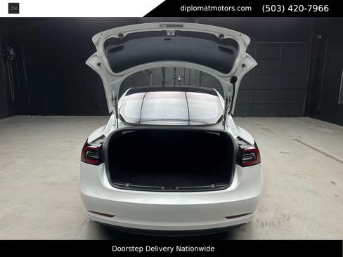 Used 2018 Tesla Model 3 Long Range image 38