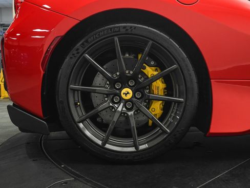 Used 2020 Ferrari 488 Pista Coupe RWD image 25