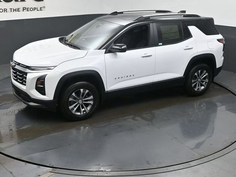 New 2026 Chevrolet Equinox LT w/ LPO, Floor Liner Package image 22