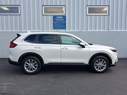 Used 2023 Honda CR-V EX image 9