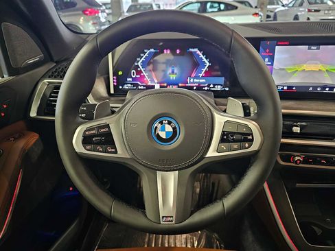 New 2026 BMW X5 xDrive50e AWD/4WD image 11