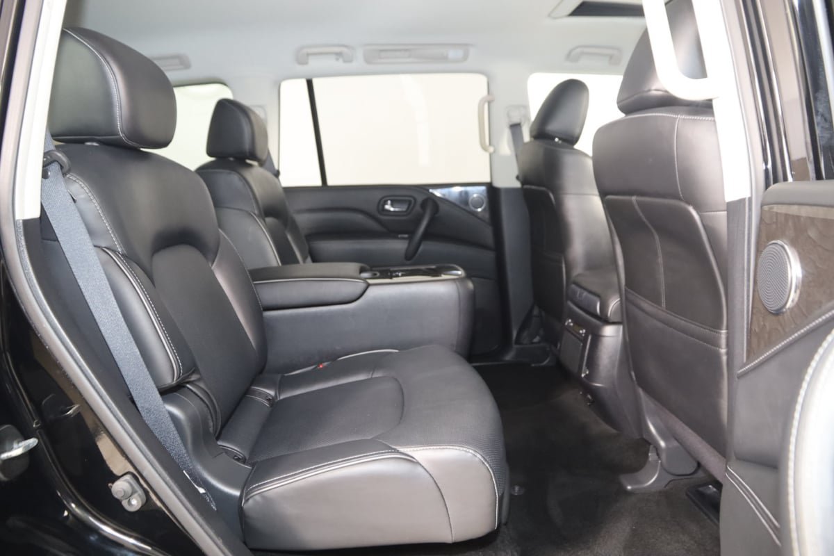 Used 2022 INFINITI QX80 Luxe w/ Cargo Package AWD/4WD image 16