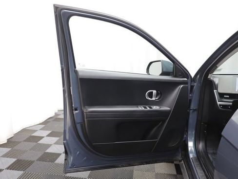 Used 2022 Hyundai Ioniq 5 SE image 5