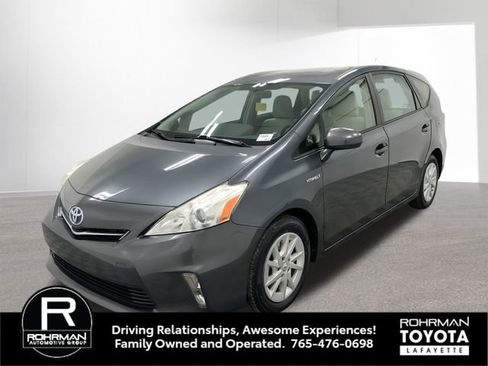 Used 2012 Toyota Prius V Two image 1