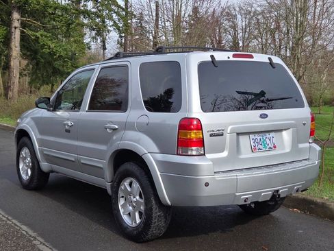 Used 2007 Ford Escape Limited image 29