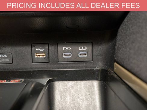 Used 2025 Toyota Camry LE FWD image 14