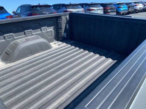 Used 2023 Chevrolet Silverado 1500 ZR2 image 11