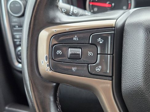 Used 2023 Chevrolet Silverado 3500 High Country w/ Technology Package image 29