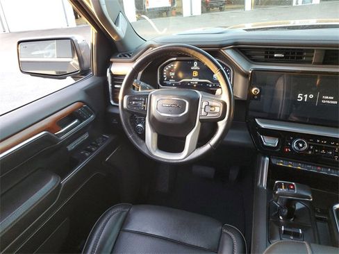 Used 2023 GMC Sierra 1500 Denali w/ Technology Package image 13