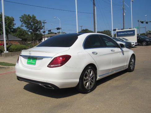 Used 2016 Mercedes-Benz C 300 Sedan image 8