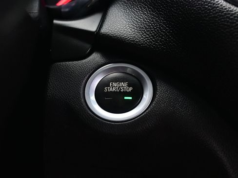 Used 2019 Chevrolet Equinox LT FWD image 22