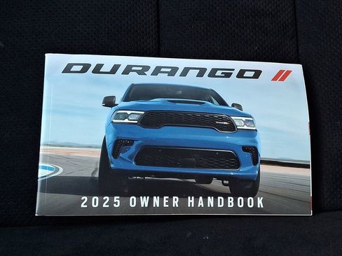 Used 2025 Dodge Durango R/T AWD/4WD image 34