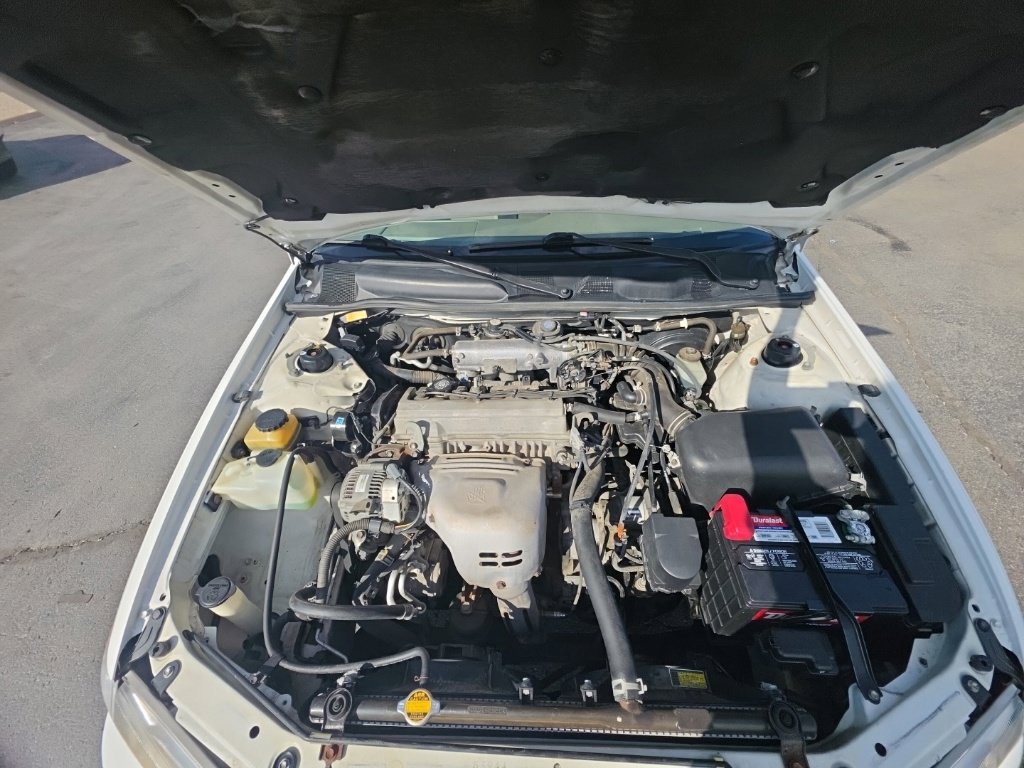 Used 1999 Toyota Camry LE FWD image 11