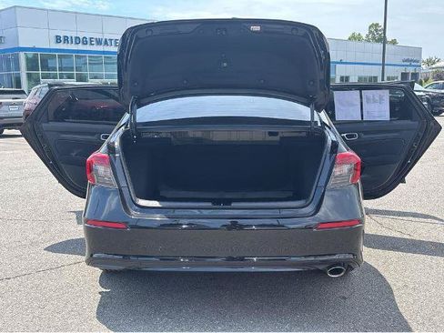 Used 2024 Honda Civic Sport image 13