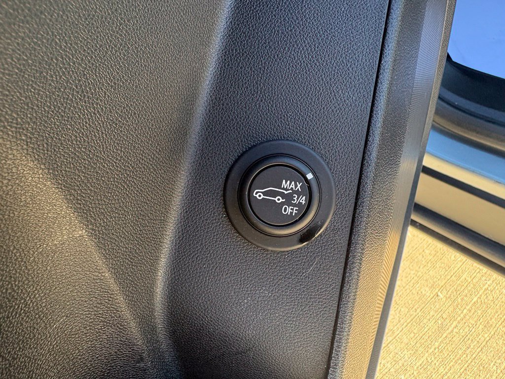 Used 2024 Chevrolet Equinox LT w/ LPO, Floor Liner Package FWD image 23