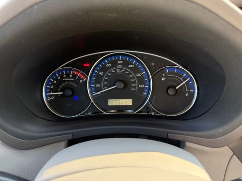 Used 2010 Subaru Forester 2.5X Premium image 11