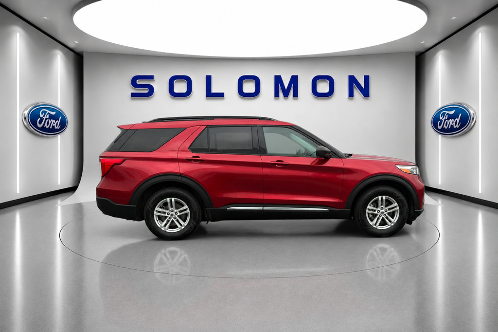 Certified 2021 Ford Explorer XLT AWD/4WD image 4