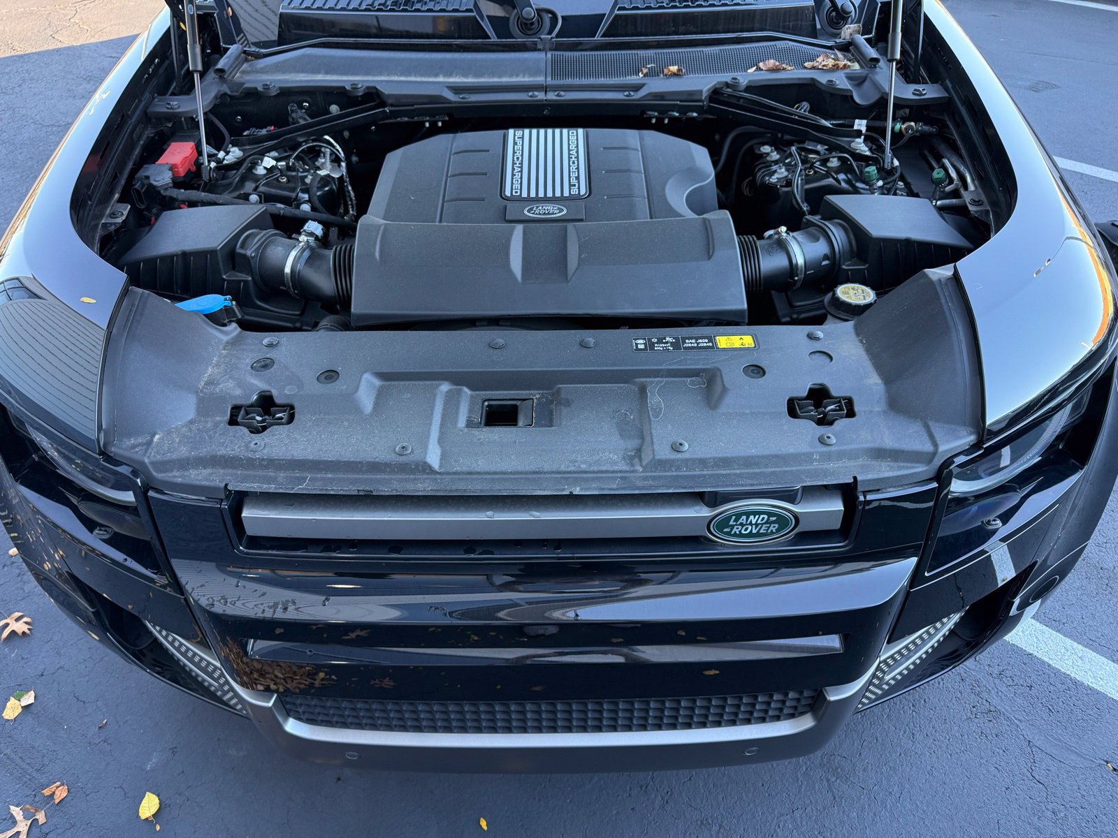 New 2025 Land Rover Defender 110 X-Dynamic SE AWD/4WD image 42