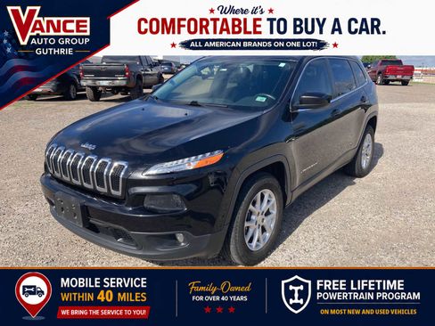 Used 2016 Jeep Cherokee Latitude AWD/4WD image 1