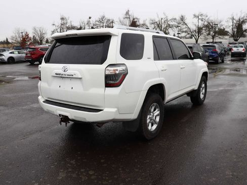 Used 2015 Toyota 4Runner SR5 Premium image 5