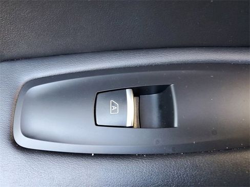 Used 2022 INFINITI QX50 Luxe image 15