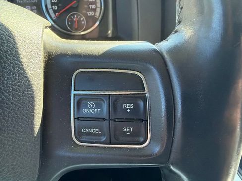 Used 2012 RAM 1500 Laramie AWD/4WD image 16