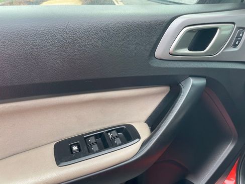 Used 2019 Ford Ranger XLT w/ Equipment Group 302A Luxury image 8