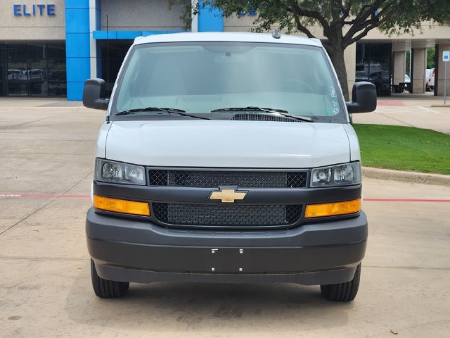 New 2025 Chevrolet Express 2500 Extended w/ Driver Convenience Package RWD image 9