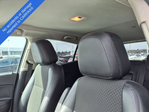 Used 2018 Buick Encore Preferred image 18