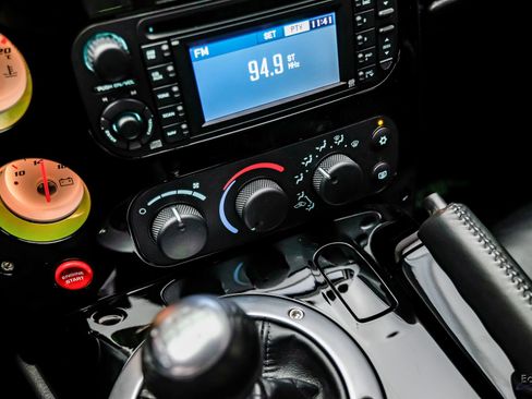 Used 2010 Dodge Viper ACR RWD image 67