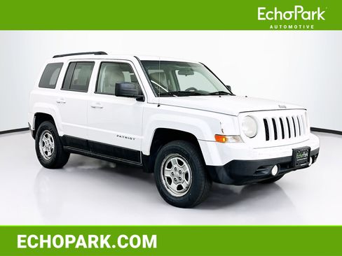 Used 2014 Jeep Patriot Sport w/ Power Value Group AWD/4WD image 1