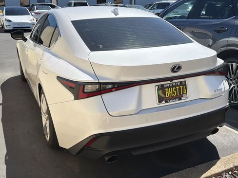 Used 2021 Lexus IS 300 w/ Comfort Package RWD image 4