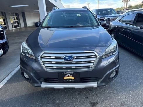 Used 2016 Subaru Outback 2.5i Limited AWD/4WD image 2