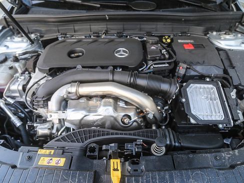 New 2026 Mercedes-Benz GLB 250 4MATIC image 25