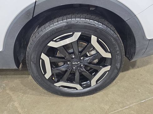 Used 2025 Kia Telluride S AWD/4WD image 34