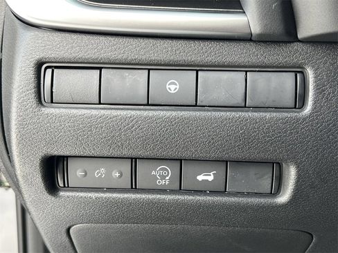 New 2026 Nissan Rogue SV image 14