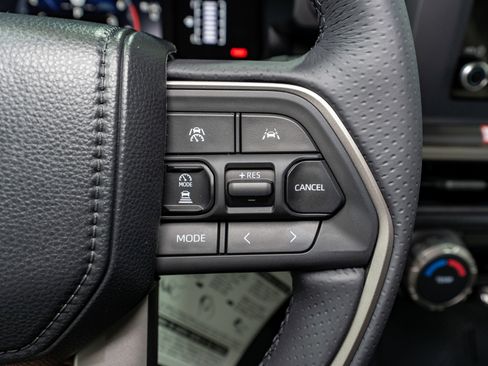 Used 2026 Toyota 4Runner SR5 image 24