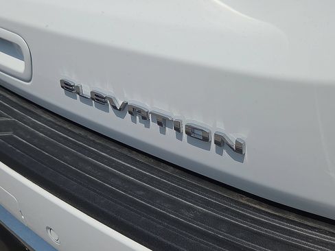 Used 2026 GMC Yukon XL Elevation w/ Elevation Premium Package AWD/4WD image 16