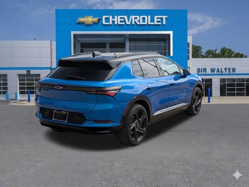 Used 2024 Chevrolet Equinox EV RS image 6