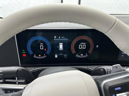 New 2026 Hyundai Santa Fe SE image 27