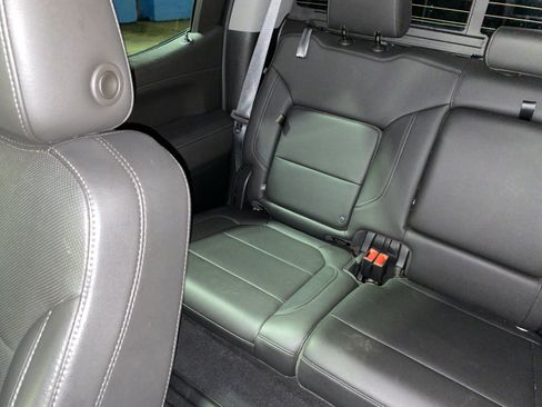 Used 2019 Chevrolet Silverado 1500 LTZ image 11