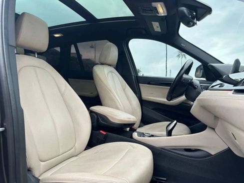 Used 2021 BMW X1 sDrive28i w/ Convenience Package image 9