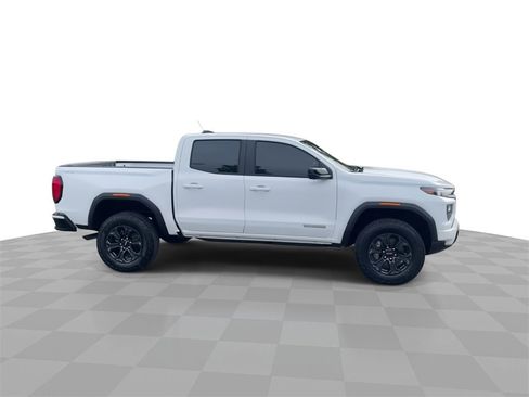 New 2025 GMC Canyon Elevation w/ Convenience Package image 9