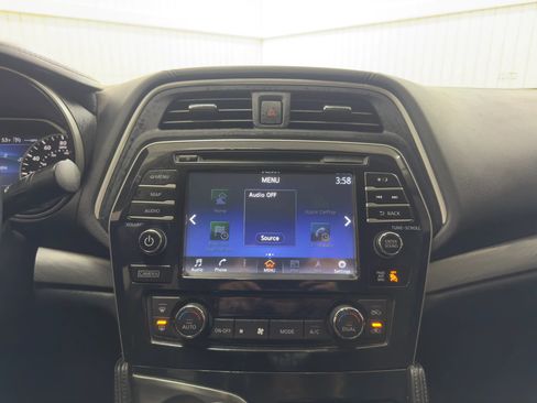 Used 2017 Nissan Maxima 3.5 S image 18