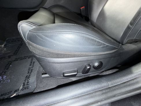 Used 2019 Kia Stinger Premium image 14